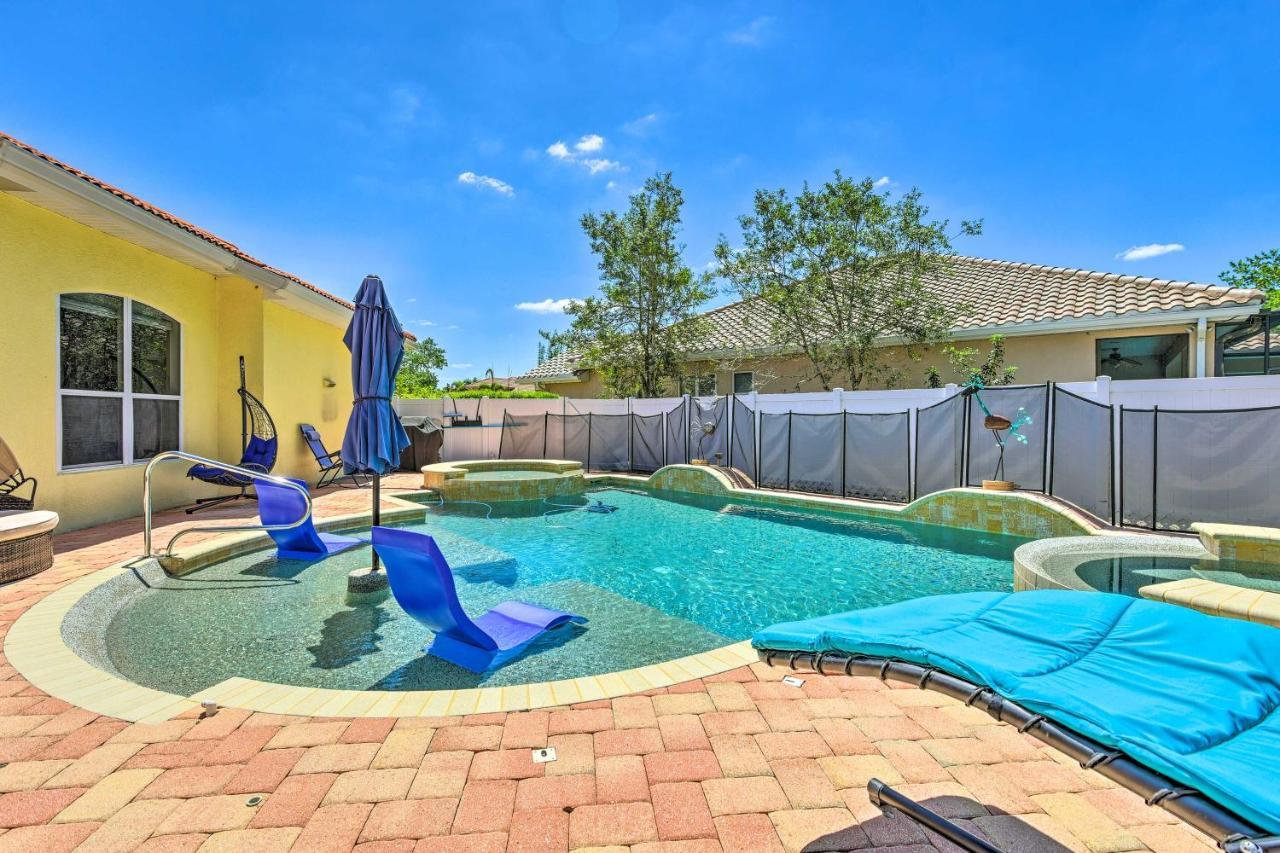 Sun-Soaked Sarasota Oasis With Pool And Hot Tub! Villa ภายนอก รูปภาพ